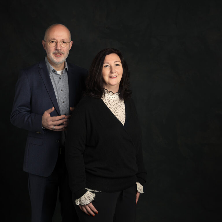 Botschafter Mariëtte de Nes und Erwin Piet